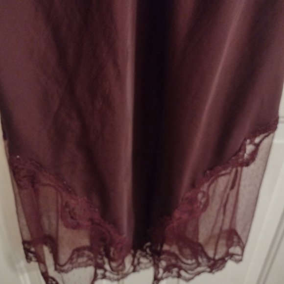 Victoria secret slip - Picture 5 of 8